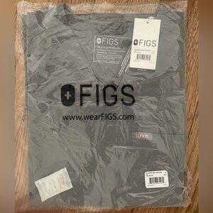 FIGS Scrub Top in Gray